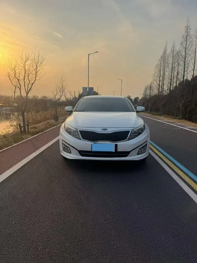 2015 Kia K5 2.0L 162HP L4 6AT,autocango,china used car exporter,china ev exporter,chinese used car exporter,chinese used ev exporter