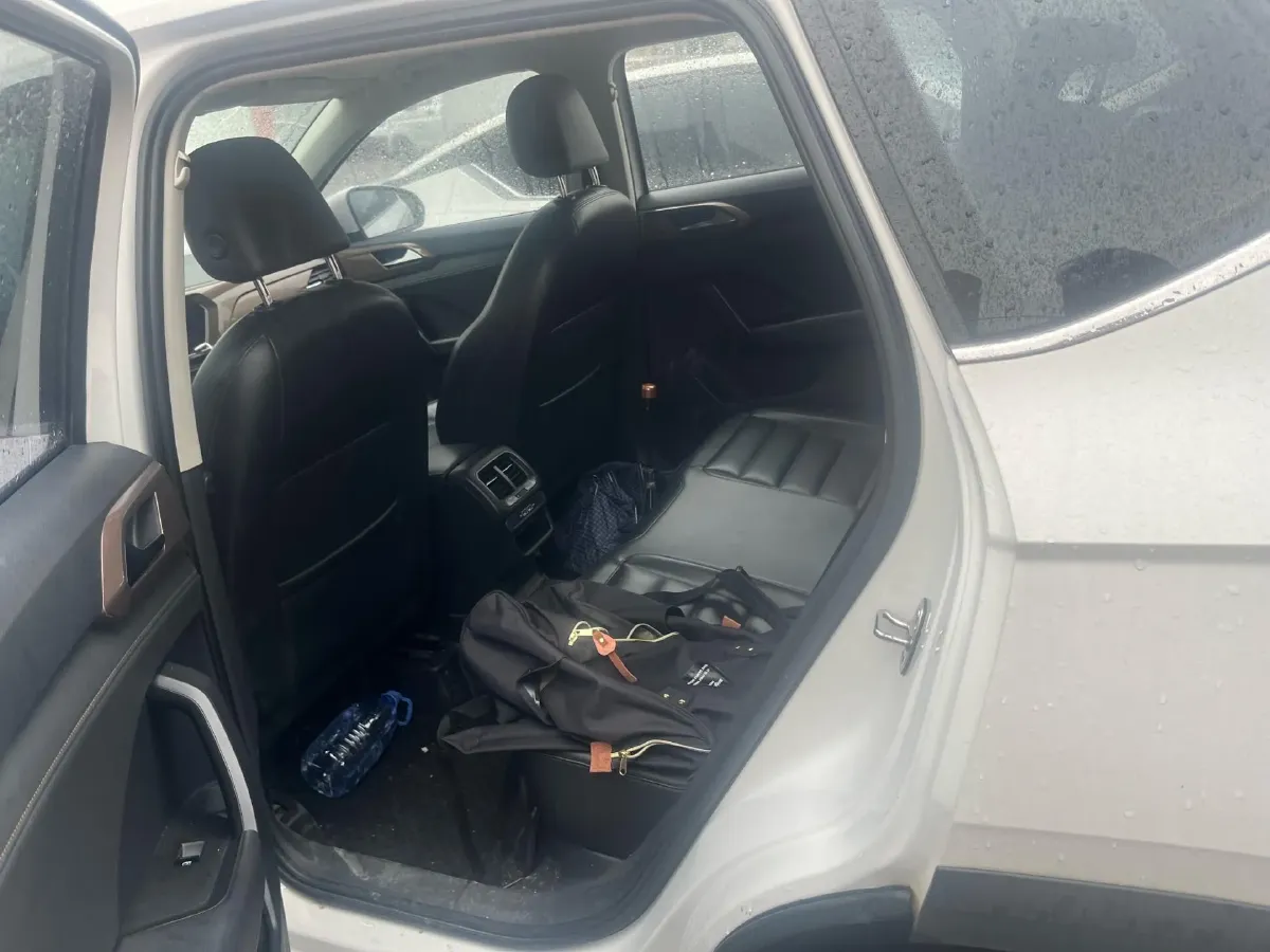 2020 Volkswagen Tharu 2.0T 186HP L4 7DCT,autocango,china used car exporter,china ev exporter,chinese used car exporter,chinese used ev exporter