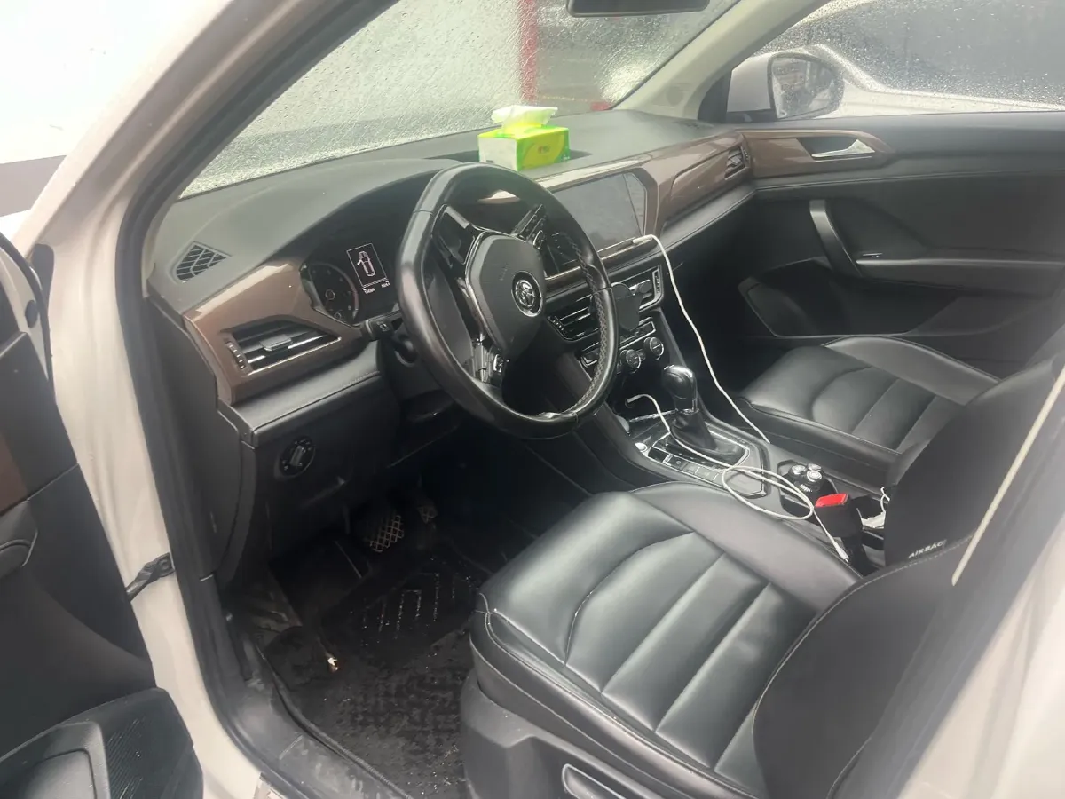 2020 Volkswagen Tharu 2.0T 186HP L4 7DCT,autocango,china used car exporter,china ev exporter,chinese used car exporter,chinese used ev exporter