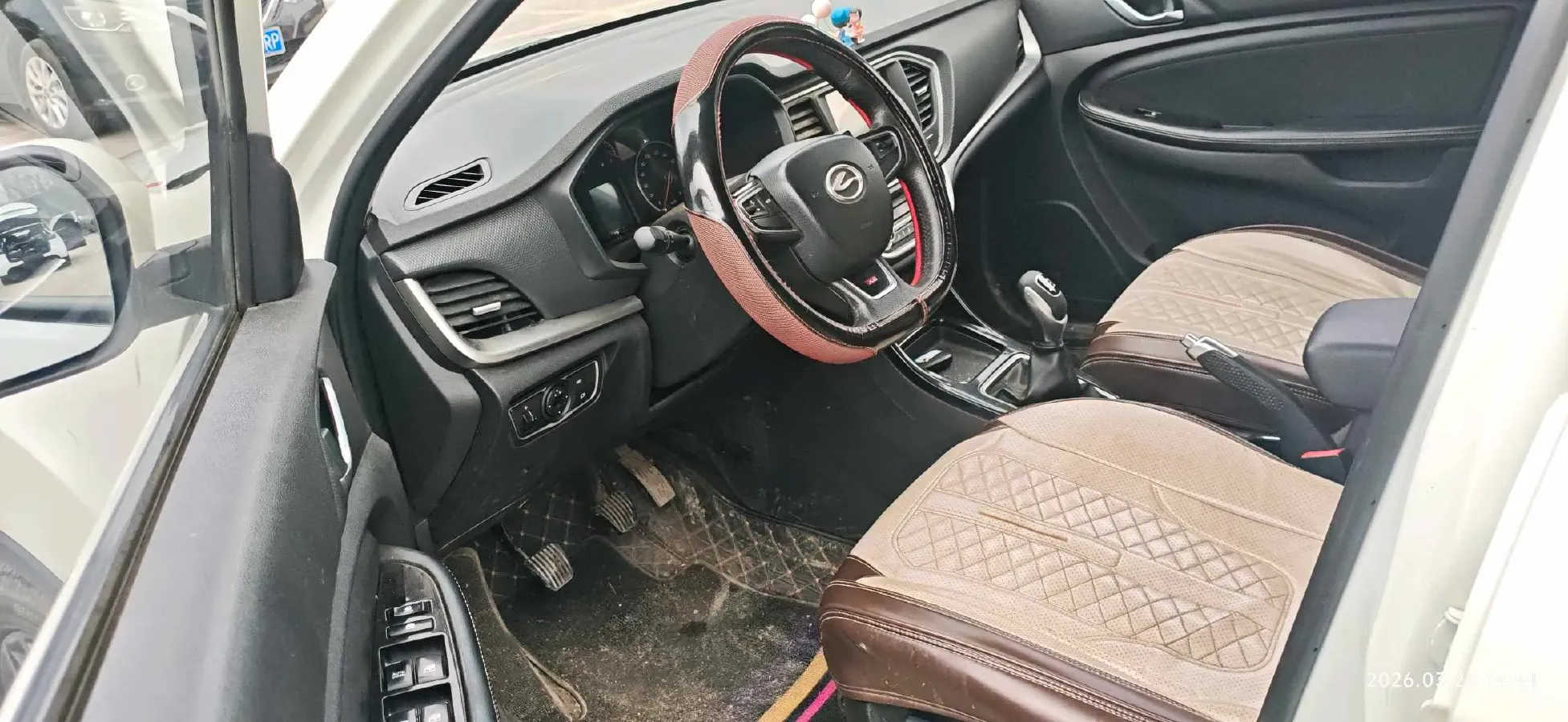 2017 Landwind X2 1.6L 125HP L4 5MT,autocango,china used car exporter,china ev exporter,chinese used car exporter,chinese used ev exporter