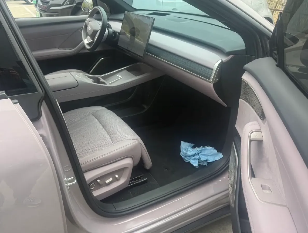 2024 ONVO L60 BEV 60KWH,autocango,china used car exporter,china ev exporter,chinese used car exporter,chinese used ev exporter