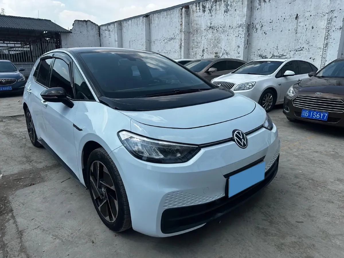 2023 Volkswagen Golf 1.4T 150HP L4 7DCT,autocango,china used car exporter,china ev exporter,chinese used car exporter,chinese used ev exporter