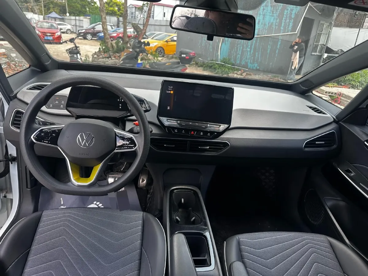 2023 Volkswagen Golf 1.4T 150HP L4 7DCT,autocango,china used car exporter,china ev exporter,chinese used car exporter,chinese used ev exporter