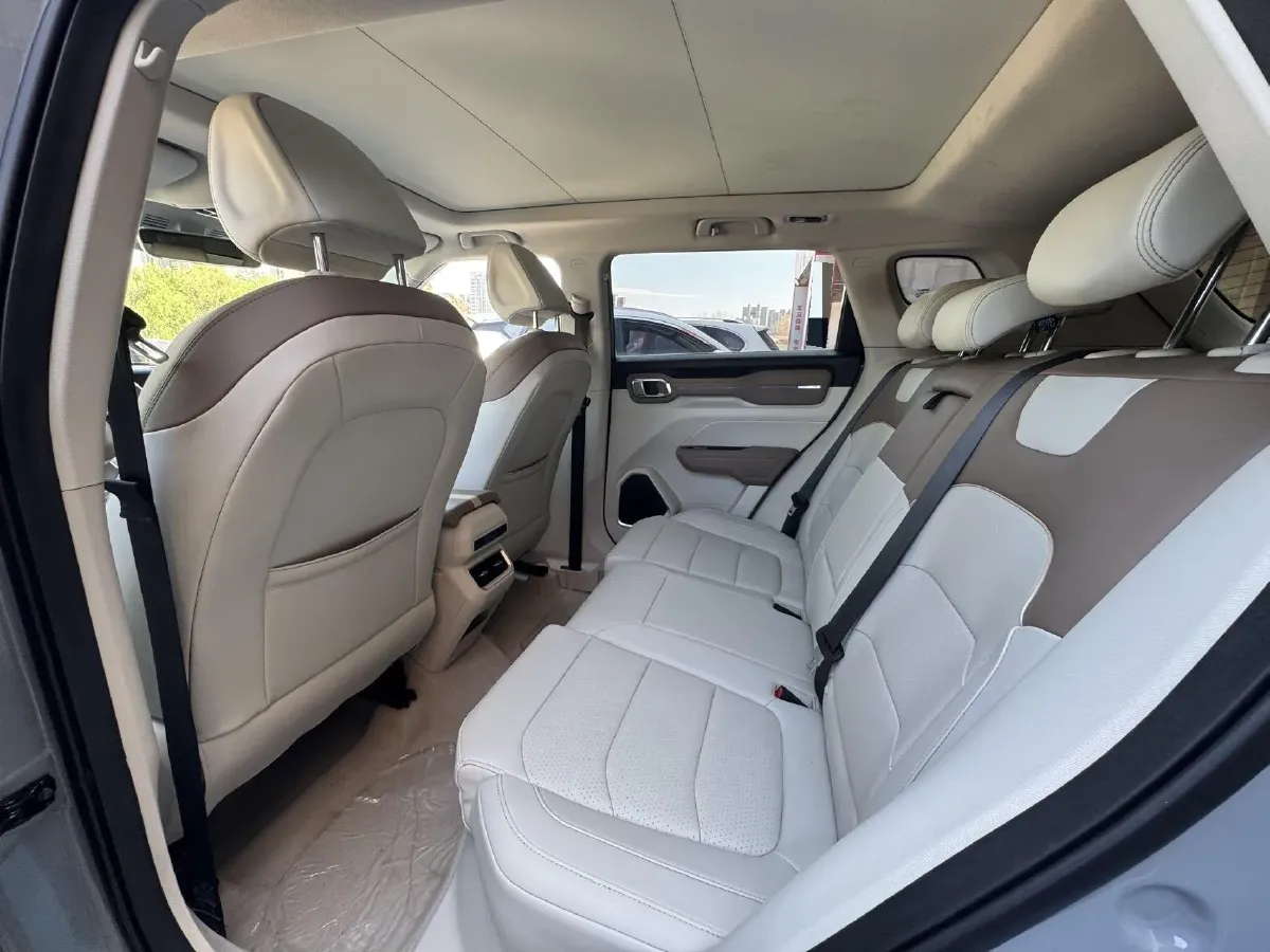 2020 Geely ICON 1.5T 177HP L3 7DCT,autocango,china used car exporter,china ev exporter,chinese used car exporter,chinese used ev exporter