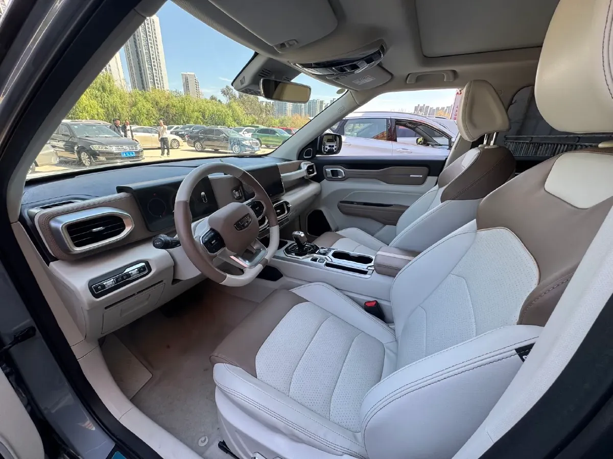 2020 Geely ICON 1.5T 177HP L3 7DCT,autocango,china used car exporter,china ev exporter,chinese used car exporter,chinese used ev exporter