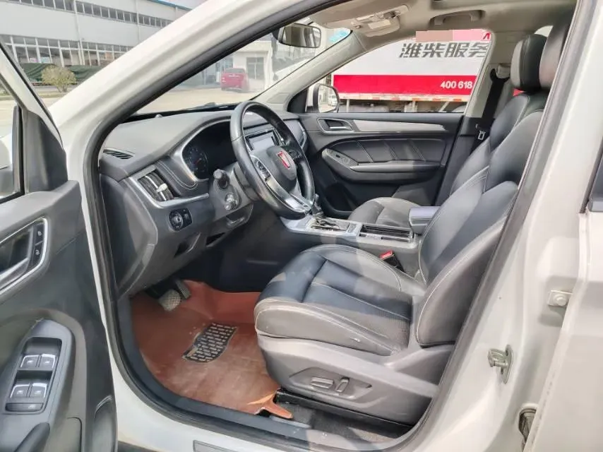 2017 Roewe RX5 1.5T 169HP L4 7DCT,autocango,china used car exporter,china ev exporter,chinese used car exporter,chinese used ev exporter