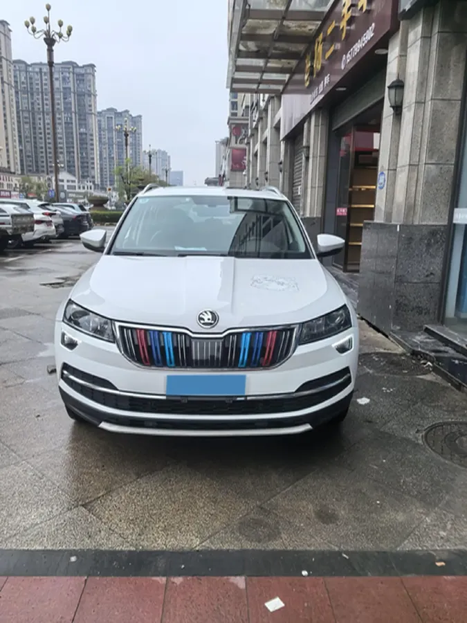 2021 Skoda Karoq 1.4T 150HP L4 7DCT,autocango,china used car exporter,china ev exporter,chinese used car exporter,chinese used ev exporter
