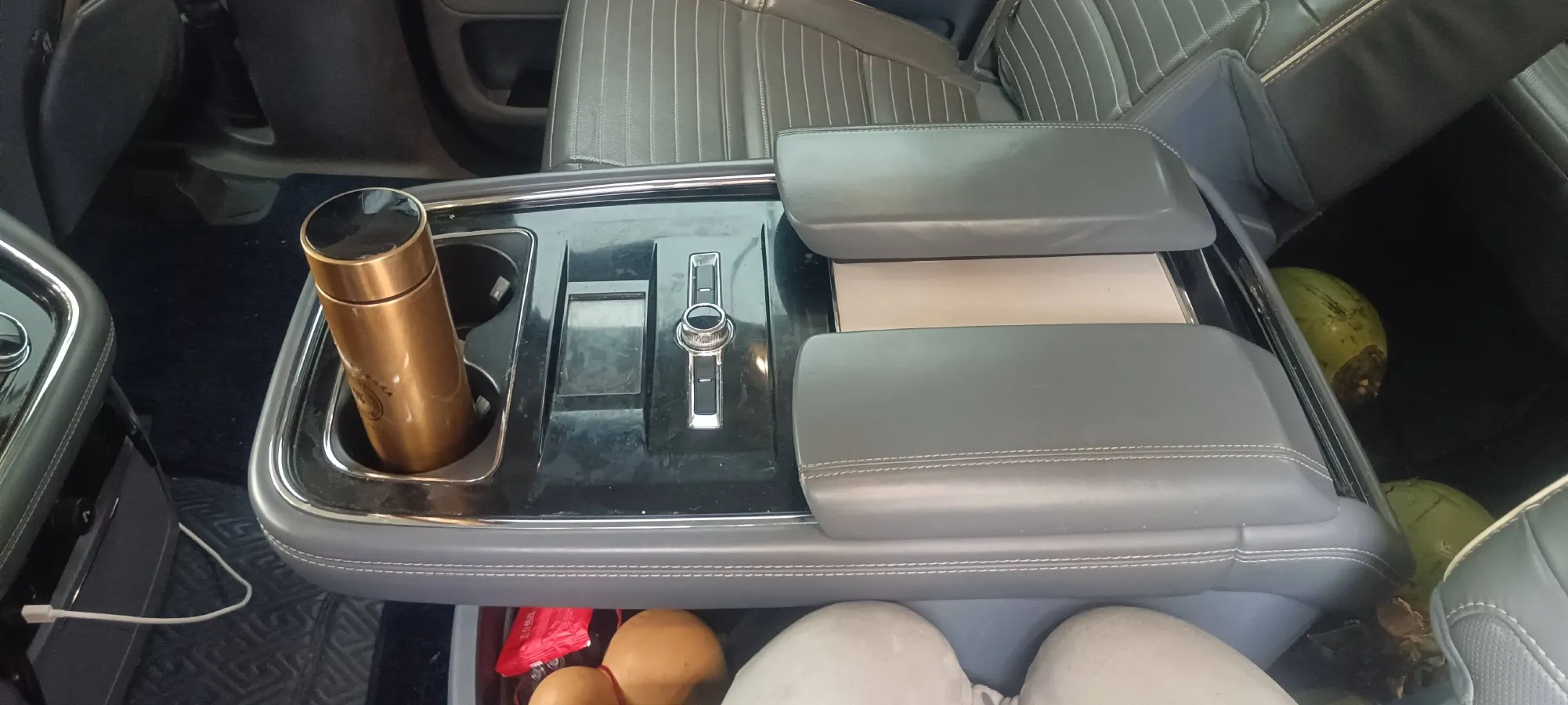 2020 Lincoln Navigator 3.5T 388HP V6 10AT,autocango,china used car exporter,china ev exporter,chinese used car exporter,chinese used ev exporter