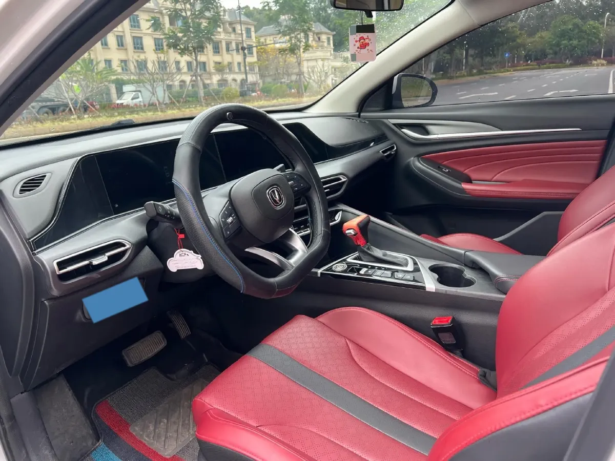 2021 ChangAn Eado 1.4T 160HP L4 7DCT,autocango,china used car exporter,china ev exporter,chinese used car exporter,chinese used ev exporter