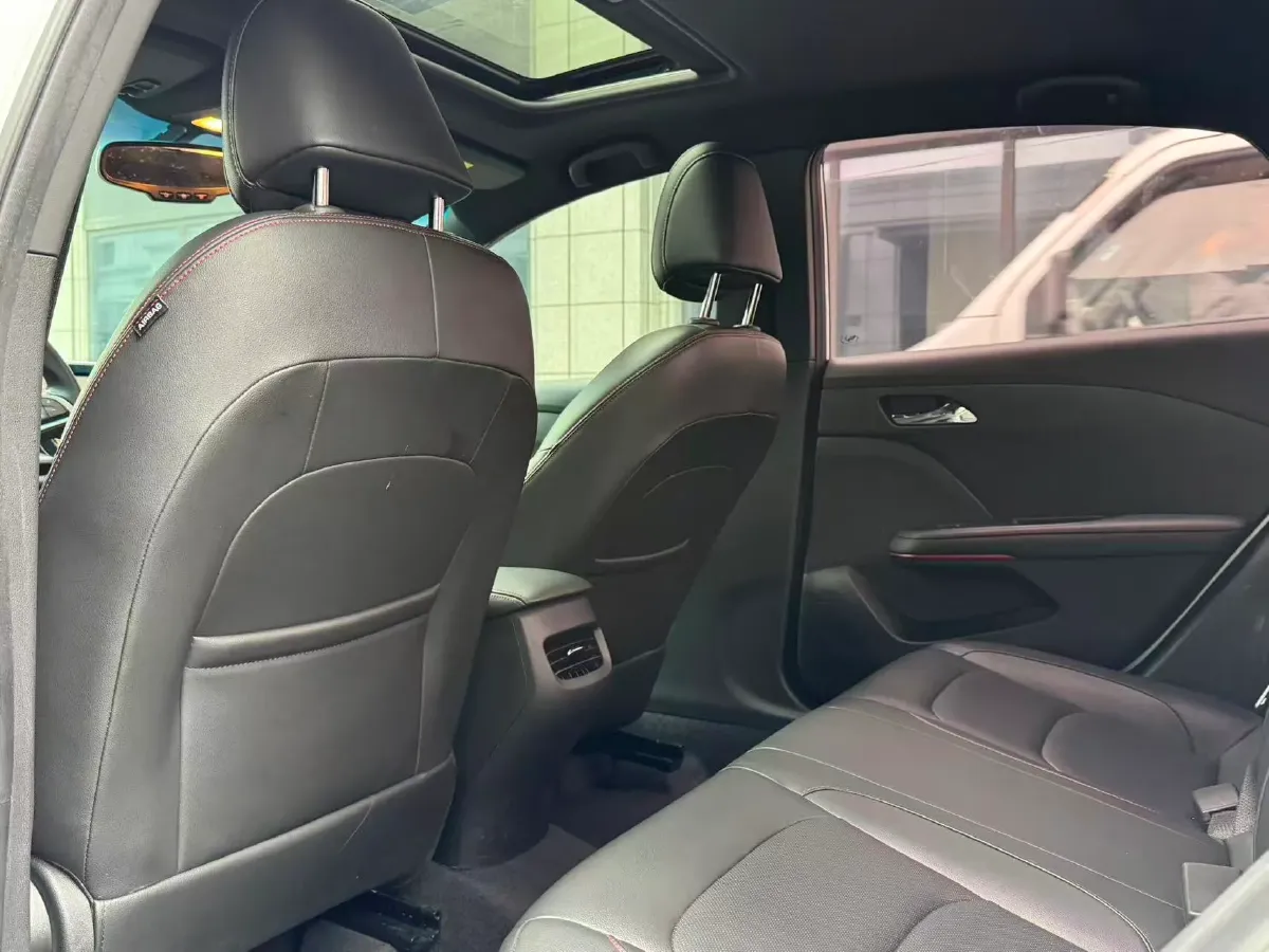 2019 Chevrolet Monza 1.3T 163HP L3 6AT,autocango,china used car exporter,china ev exporter,chinese used car exporter,chinese used ev exporter