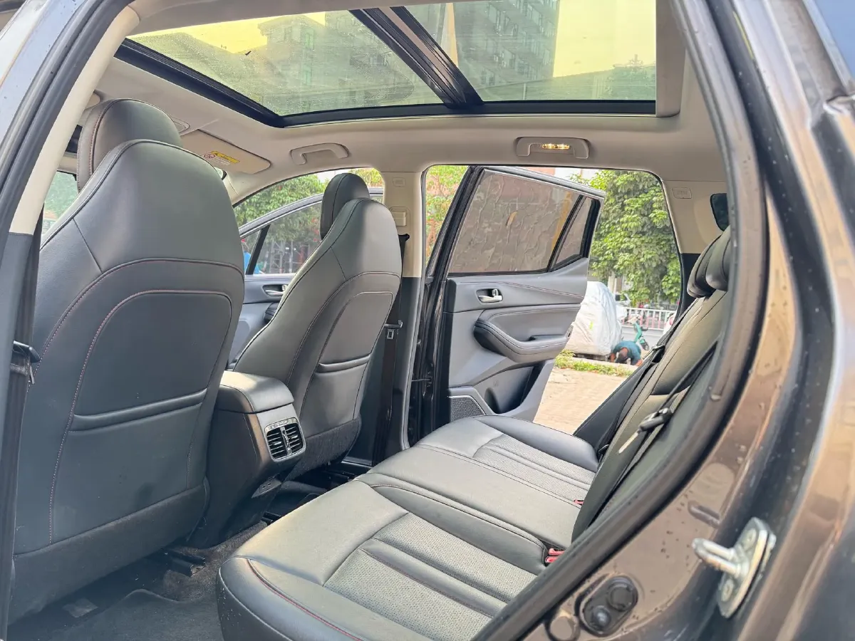 2021 GAC Trumpchi GS4 1.5T 169HP L4 6AT,autocango,china used car exporter,china ev exporter,chinese used car exporter,chinese used ev exporter