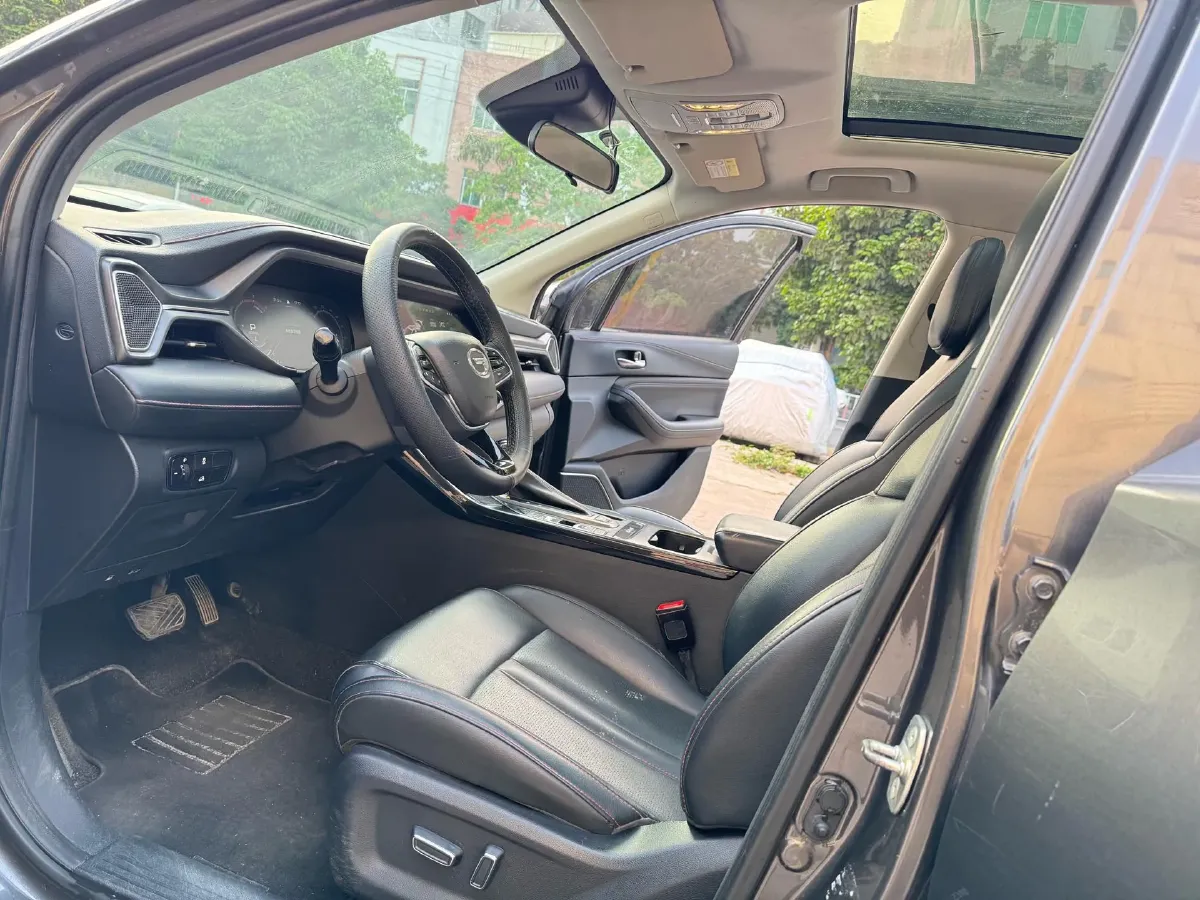 2021 GAC Trumpchi GS4 1.5T 169HP L4 6AT,autocango,china used car exporter,china ev exporter,chinese used car exporter,chinese used ev exporter