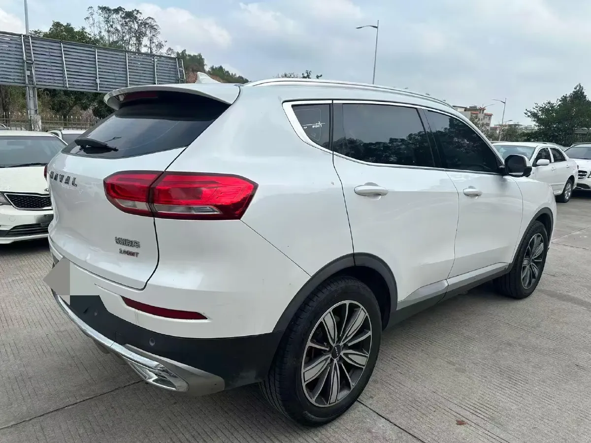2020 Haval H6 2.0T 224HP L4 7DCT,autocango,china used car exporter,china ev exporter,chinese used car exporter,chinese used ev exporter