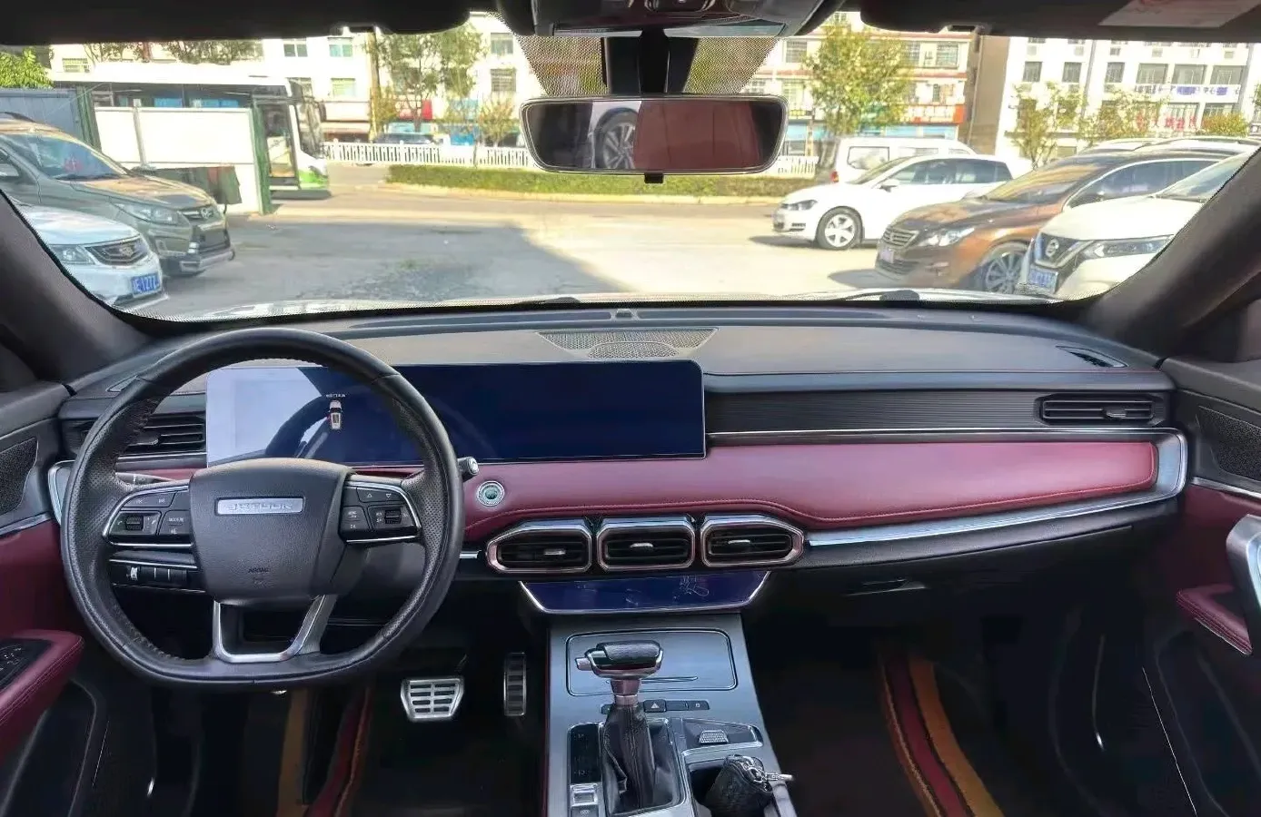 2021 Chery Tiggo 8 Plus 1.6T 197HP L4 7DCT,autocango,china used car exporter,china ev exporter,chinese used car exporter,chinese used ev exporter