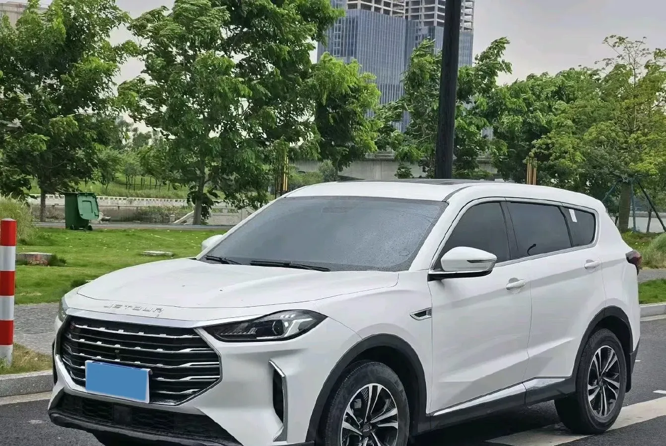 2021 Chery Tiggo 8 Plus 1.6T 197HP L4 7DCT,autocango,china used car exporter,china ev exporter,chinese used car exporter,chinese used ev exporter