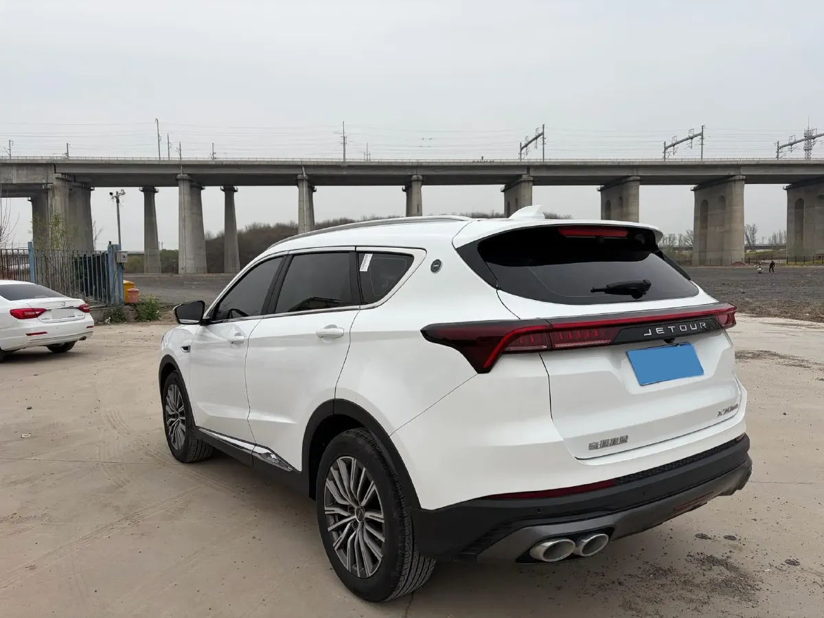 2024 Jetour X70 Plus 1.5T 156HP L4 6DCT,autocango,china used car exporter,china ev exporter,chinese used car exporter,chinese used ev exporter