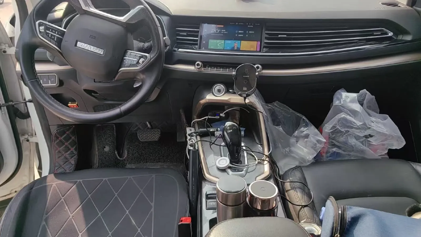 2020 Haval H6 1.5T 169HP L4 7DCT,autocango,china used car exporter,china ev exporter,chinese used car exporter,chinese used ev exporter