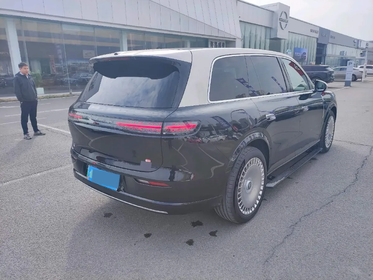 2026 Voyah 9L 1.5T 150HP L4 PHEV,autocango,china used car exporter,china ev exporter,chinese used car exporter,chinese used ev exporter