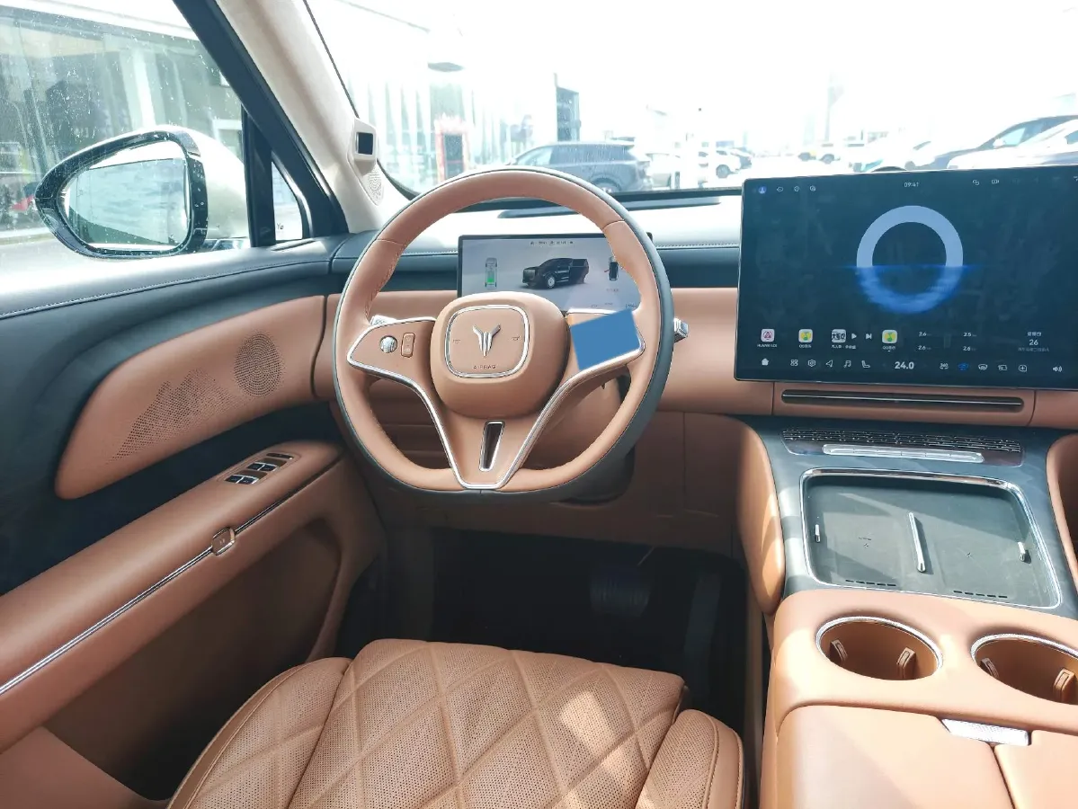 2026 Voyah 9L 1.5T 150HP L4 PHEV,autocango,china used car exporter,china ev exporter,chinese used car exporter,chinese used ev exporter