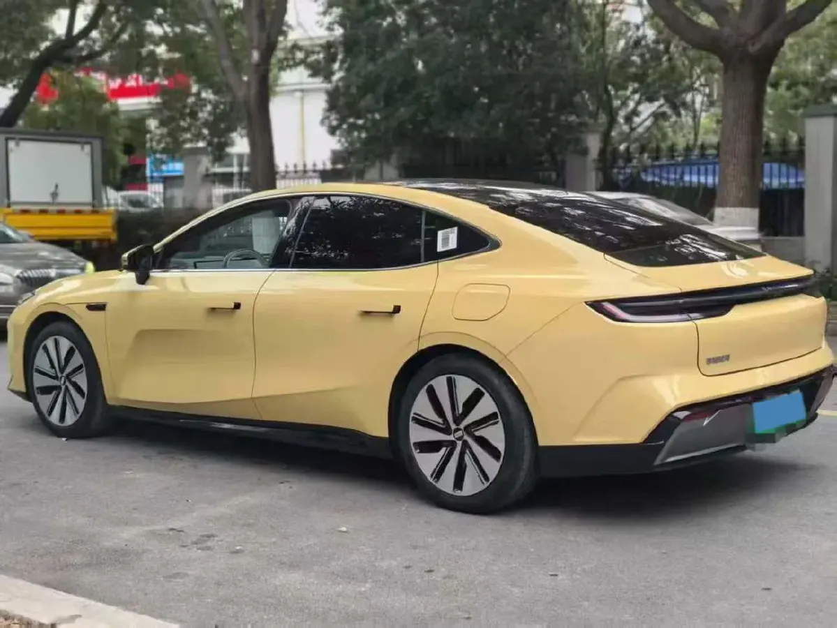 2024 Geely Galaxy E8 BEV 76KWH,autocango,china used car exporter,china ev exporter,chinese used car exporter,chinese used ev exporter