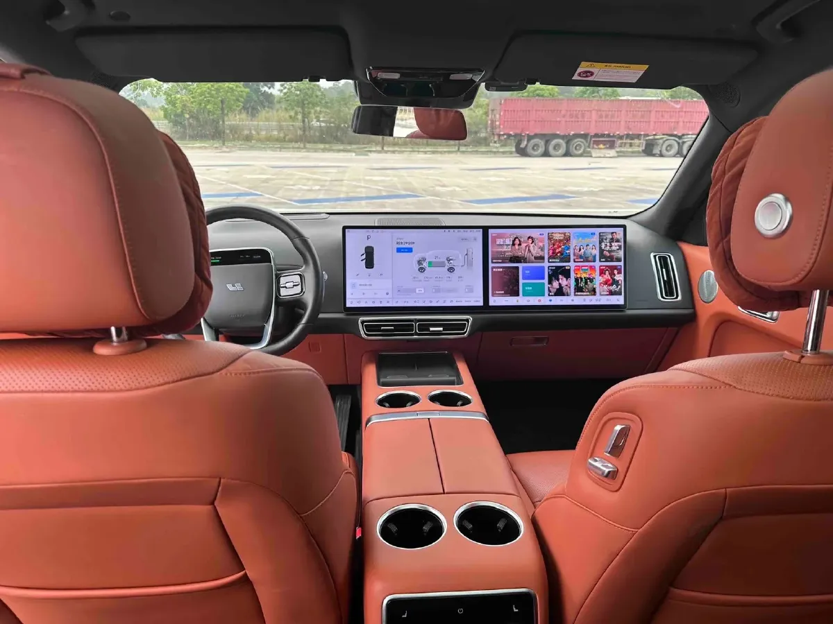 2023 Li L8 Range Extended 154HP REEV 40.9KWH,autocango,china used car exporter,china ev exporter,chinese used car exporter,chinese used ev exporter