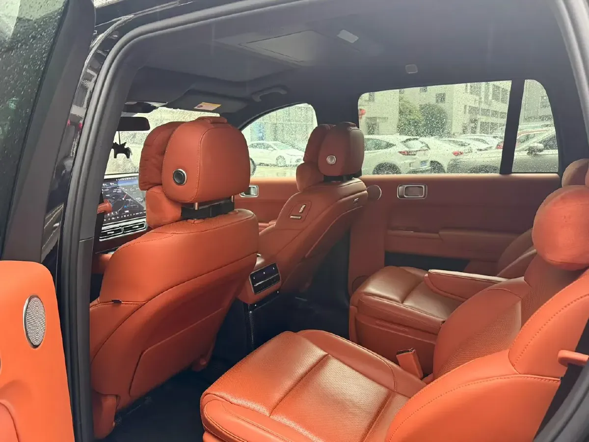 2022 Li L9 Range Extended 154HP REEV 42.6KWH,autocango,china used car exporter,china ev exporter,chinese used car exporter,chinese used ev exporter