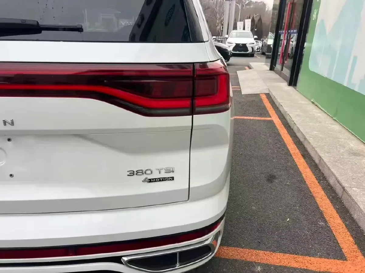 2022 Volkswagen Talagon 2.0T 220HP L4 7DCT,autocango,china used car exporter,china ev exporter,chinese used car exporter,chinese used ev exporter