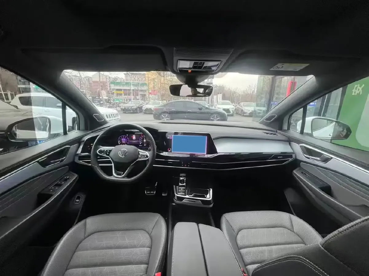 2022 Volkswagen Talagon 2.0T 220HP L4 7DCT,autocango,china used car exporter,china ev exporter,chinese used car exporter,chinese used ev exporter