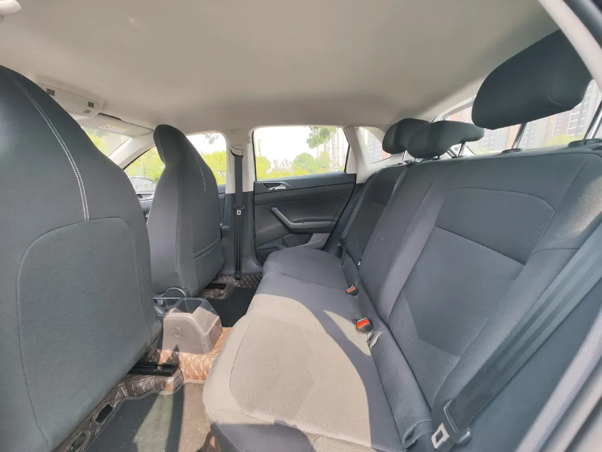 2023 Volkswagen Polo 1.5L 110HP L4 6AT,autocango,china used car exporter,china ev exporter,chinese used car exporter,chinese used ev exporter