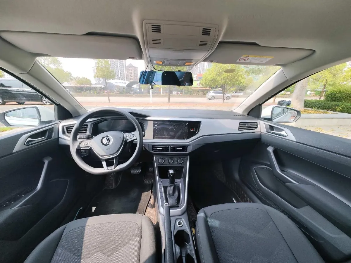 2023 Volkswagen Polo 1.5L 110HP L4 6AT,autocango,china used car exporter,china ev exporter,chinese used car exporter,chinese used ev exporter