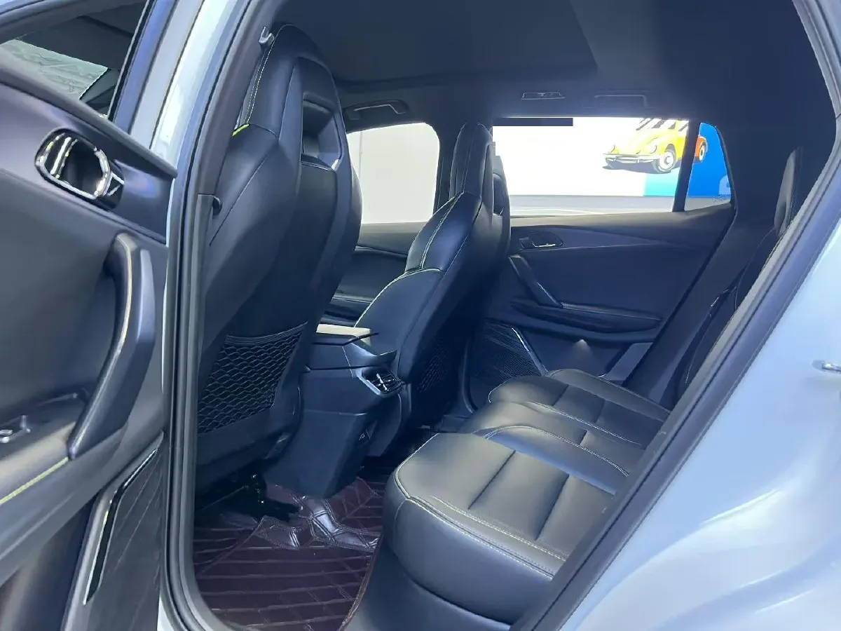 2023 LYNK&CO 06 1.5T 181HP L4 7DCT,autocango,china used car exporter,china ev exporter,chinese used car exporter,chinese used ev exporter