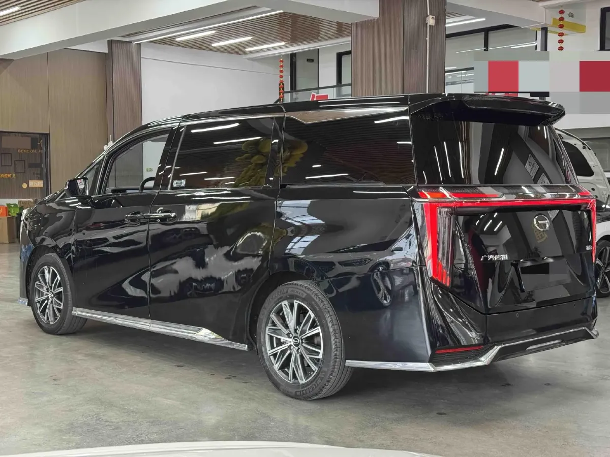 2023 GAC Trumpchi M8 2.0T 252HP L4 8AT,autocango,china used car exporter,china ev exporter,chinese used car exporter,chinese used ev exporter