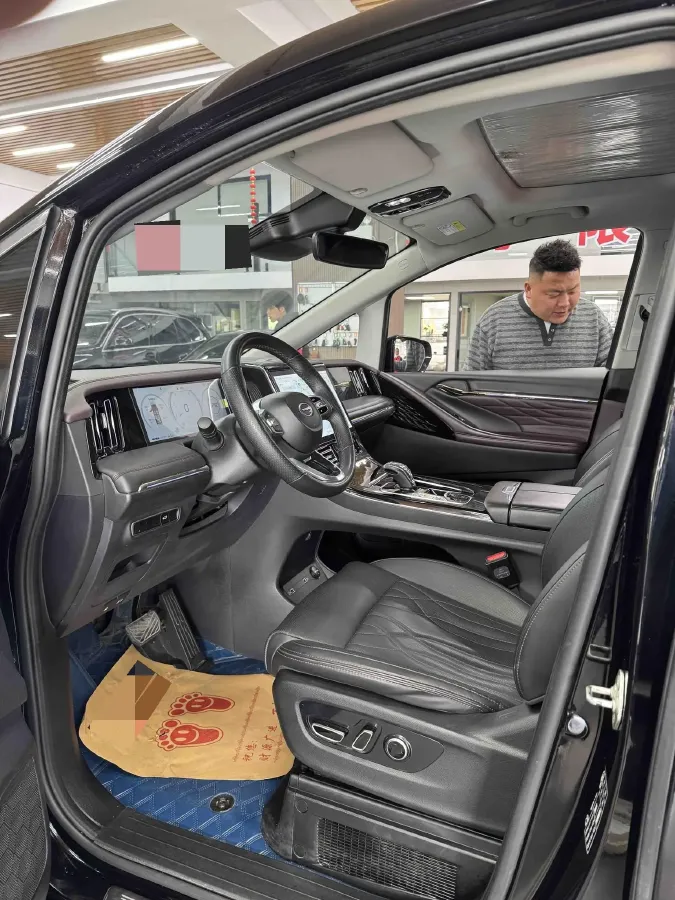 2023 GAC Trumpchi M8 2.0T 252HP L4 8AT,autocango,china used car exporter,china ev exporter,chinese used car exporter,chinese used ev exporter