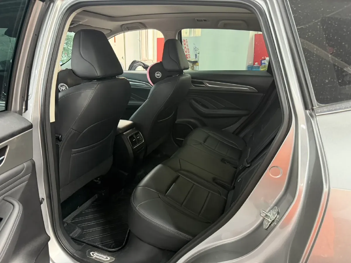 2020 ChangAn CS75 Plus 2.0T 233HP L4 8AT,autocango,china used car exporter,china ev exporter,chinese used car exporter,chinese used ev exporter