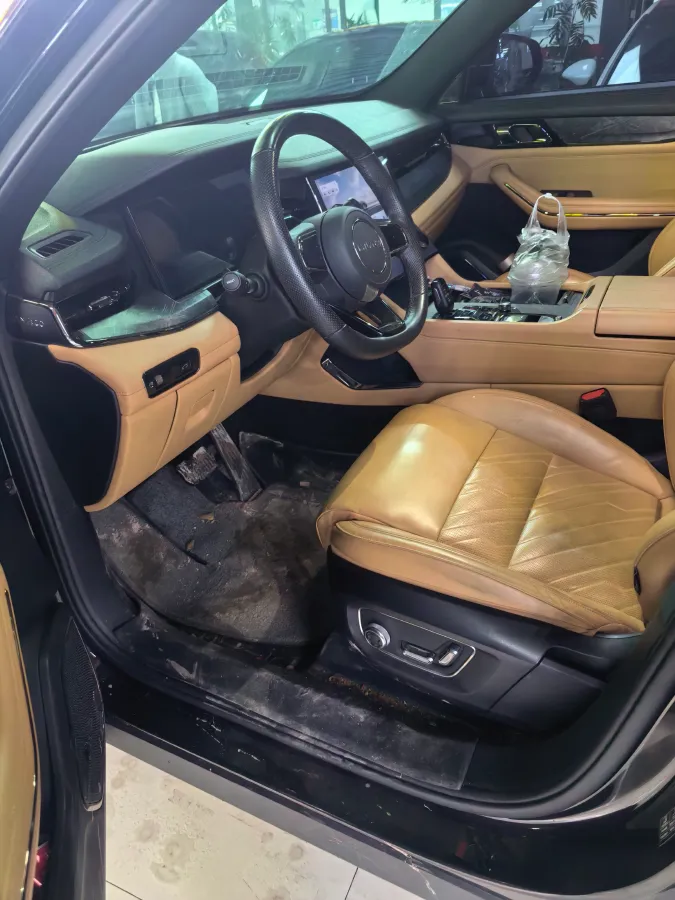 2021 Buick GL8 2.0T 237HP L4 9AT,autocango,china used car exporter,china ev exporter,chinese used car exporter,chinese used ev exporter