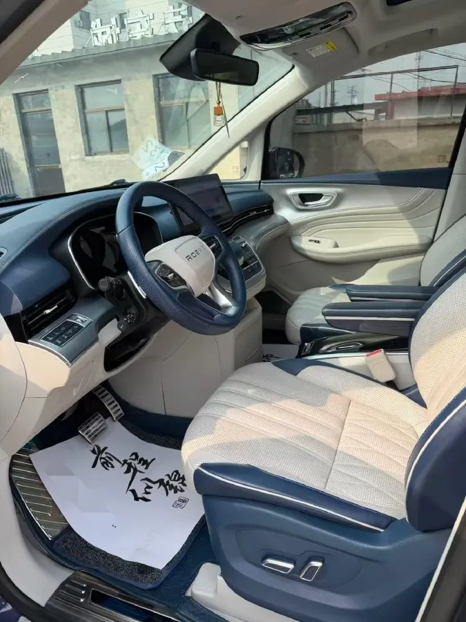 2022 Roewe iMAX8 2.0T 234HP L4 8AT,autocango,china used car exporter,china ev exporter,chinese used car exporter,chinese used ev exporter