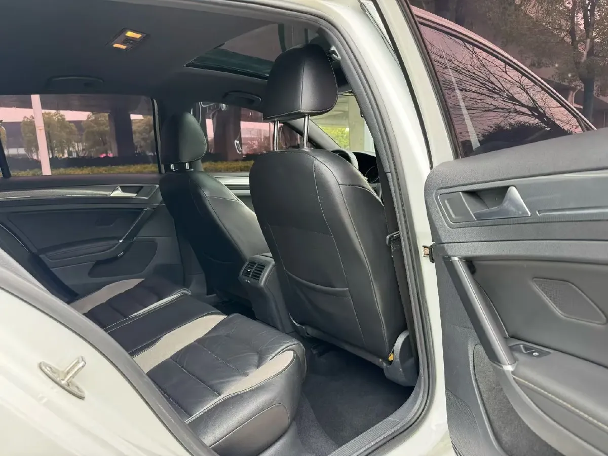 2018 Volkswagen Golf 1.4T 150HP L4 7DCT,autocango,china used car exporter,china ev exporter,chinese used car exporter,chinese used ev exporter