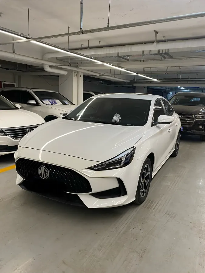 2021 MG 5 1.5L 120HP L4 CVT,autocango,china used car exporter,china ev exporter,chinese used car exporter,chinese used ev exporter