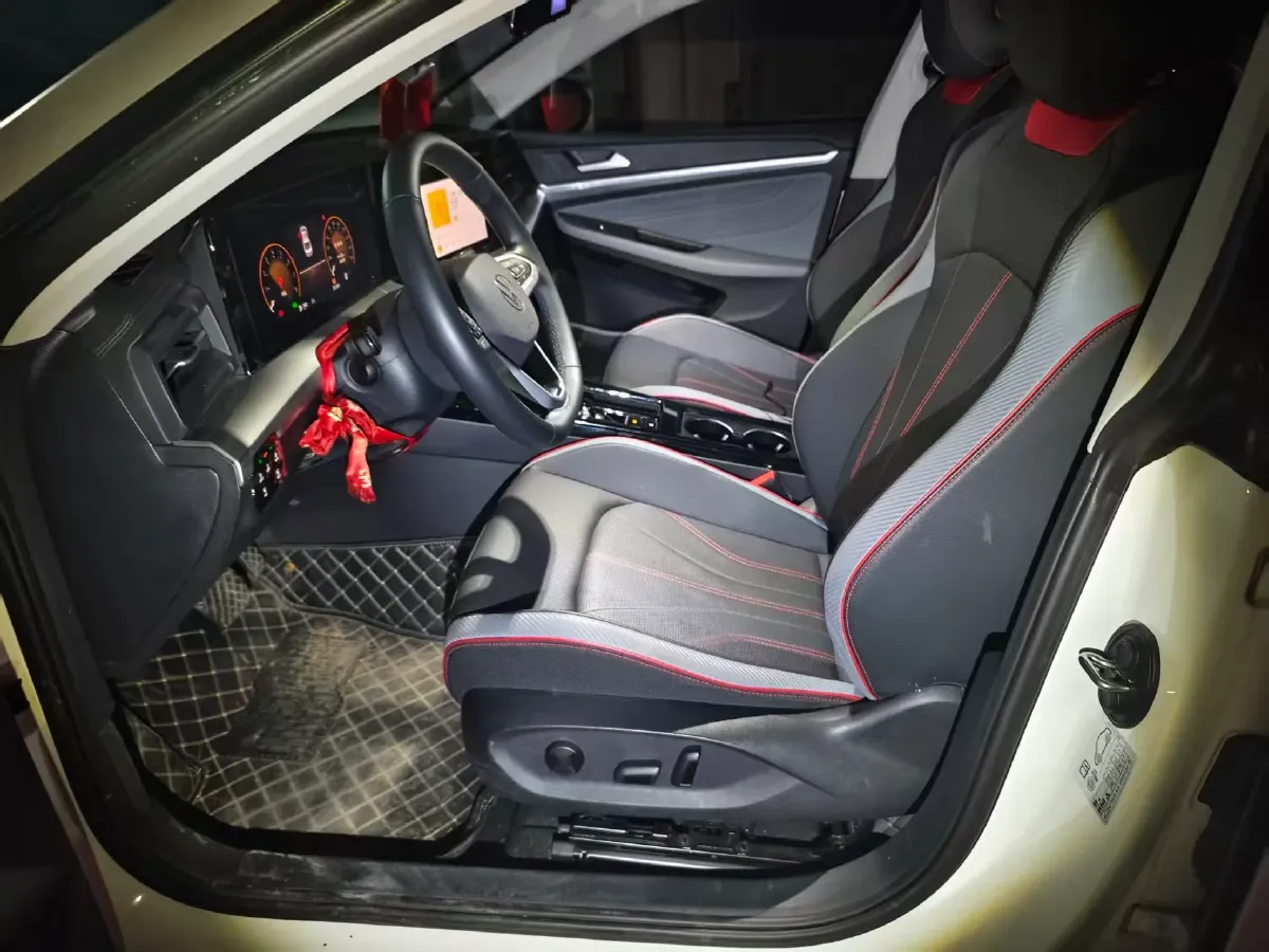 2024 Volkswagen Lamando 1.4T 150HP L4 7DCT,autocango,china used car exporter,china ev exporter,chinese used car exporter,chinese used ev exporter