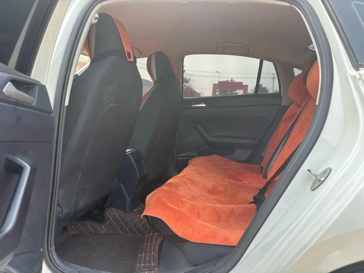 2025 Ruichi Auto EC75 BEV 41.85KWH,autocango,china used car exporter,china ev exporter,chinese used car exporter,chinese used ev exporter