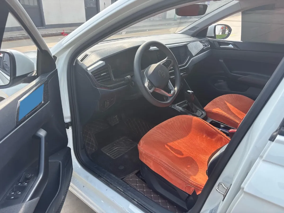 2025 Ruichi Auto EC75 BEV 41.85KWH,autocango,china used car exporter,china ev exporter,chinese used car exporter,chinese used ev exporter