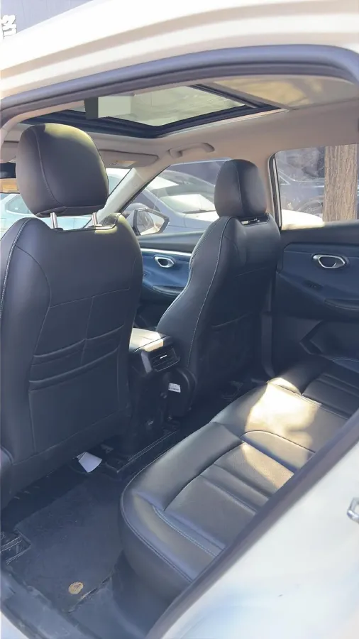 2023 GAC Trumpchi GS3 1.5T 177HP L4 7DCT,autocango,china used car exporter,china ev exporter,chinese used car exporter,chinese used ev exporter