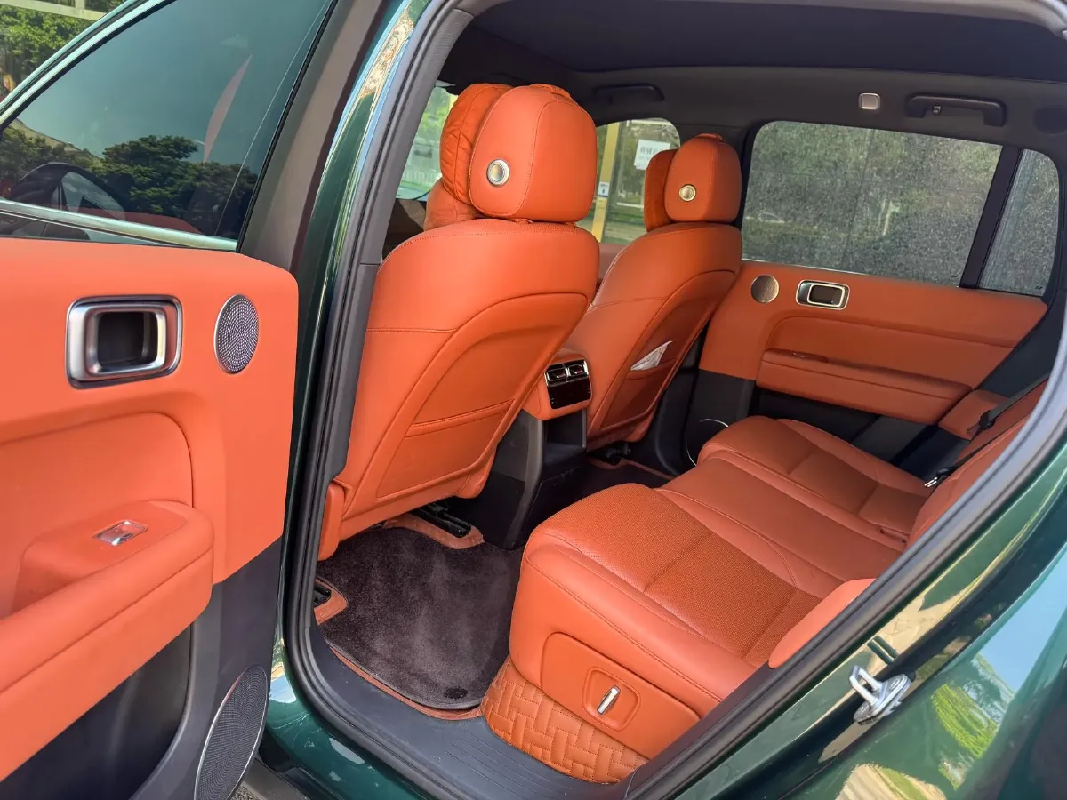 2024 Li L6 Range Extended 154HP L4 REEV 36.8KWH,autocango,china used car exporter,china ev exporter,chinese used car exporter,chinese used ev exporter