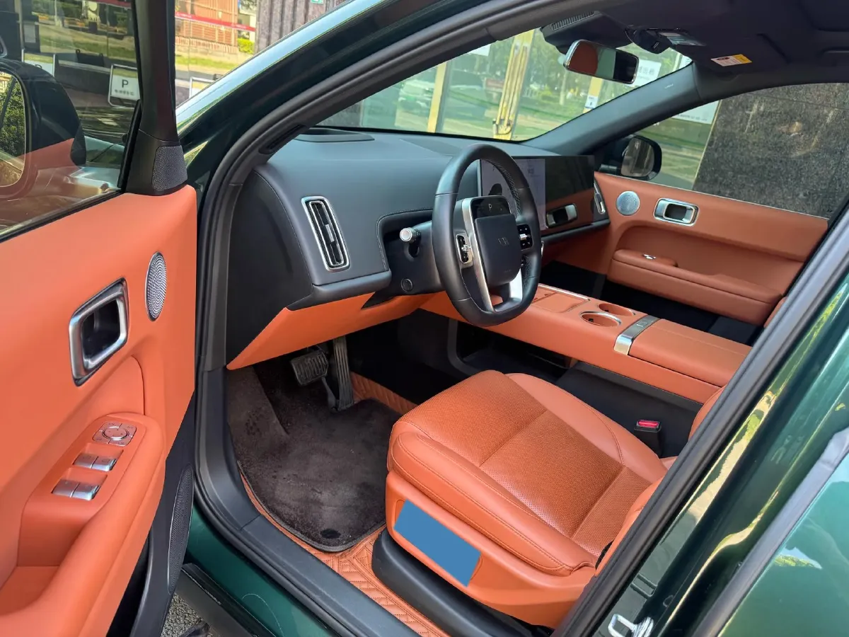 2024 Li L6 Range Extended 154HP L4 REEV 36.8KWH,autocango,china used car exporter,china ev exporter,chinese used car exporter,chinese used ev exporter