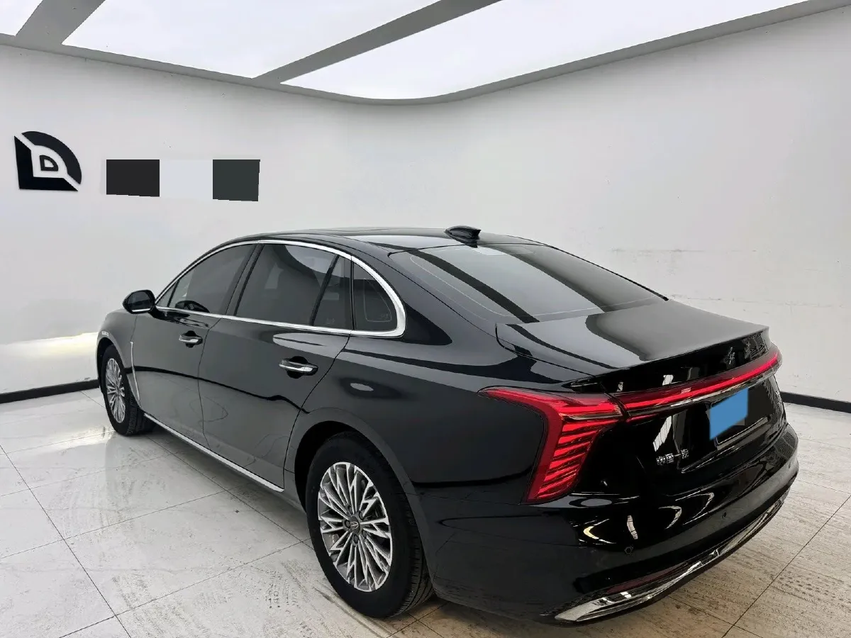 2024 HongQi H5 1.5T 169HP L4 7DCT,autocango,china used car exporter,china ev exporter,chinese used car exporter,chinese used ev exporter