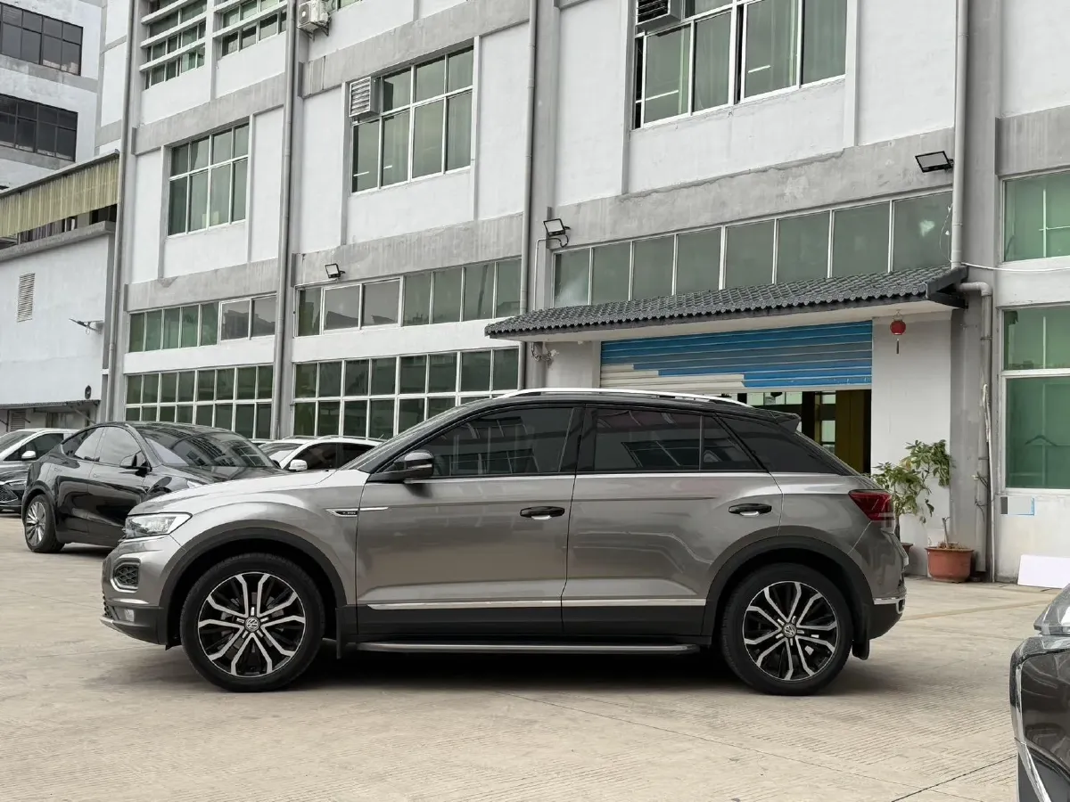 2020 Volkswagen T-Roc 1.4T 150HP L4 7DCT,autocango,china used car exporter,china ev exporter,chinese used car exporter,chinese used ev exporter
