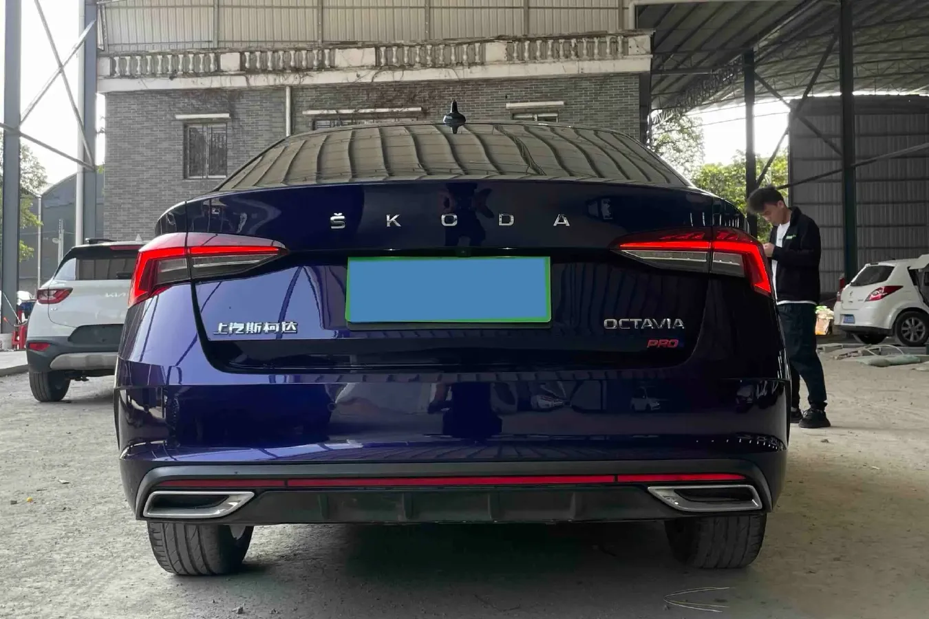 2022 Skoda Octavia 1.4T 150HP L4 7DCT,autocango,china used car exporter,china ev exporter,chinese used car exporter,chinese used ev exporter