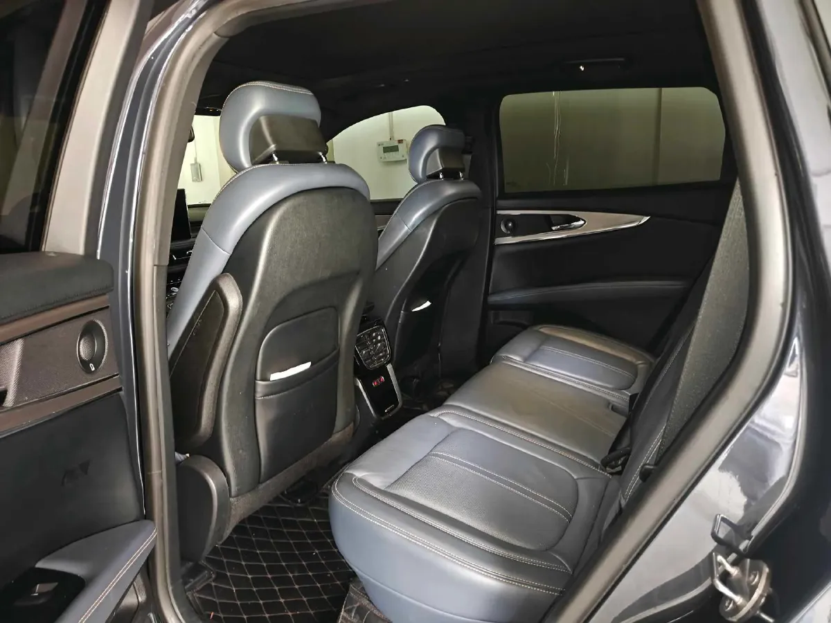 2021 Lincoln Nautilus 2.7T 322HP V6 8AT,autocango,china used car exporter,china ev exporter,chinese used car exporter,chinese used ev exporter