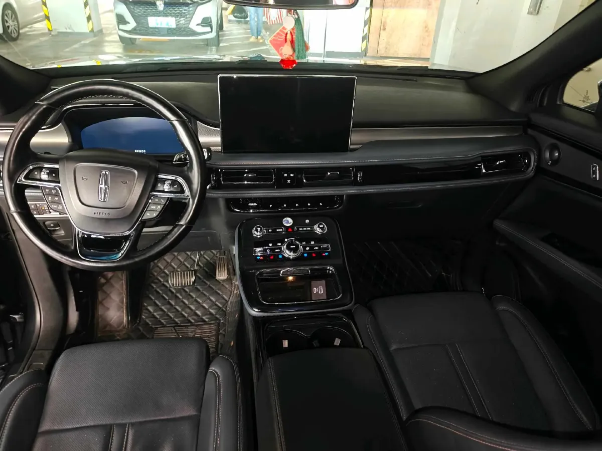 2021 Lincoln Nautilus 2.7T 322HP V6 8AT,autocango,china used car exporter,china ev exporter,chinese used car exporter,chinese used ev exporter