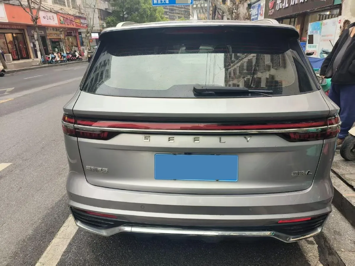 2021 Geely Monjaro 2.0T 218HP L4 7DCT,autocango,china used car exporter,china ev exporter,chinese used car exporter,chinese used ev exporter